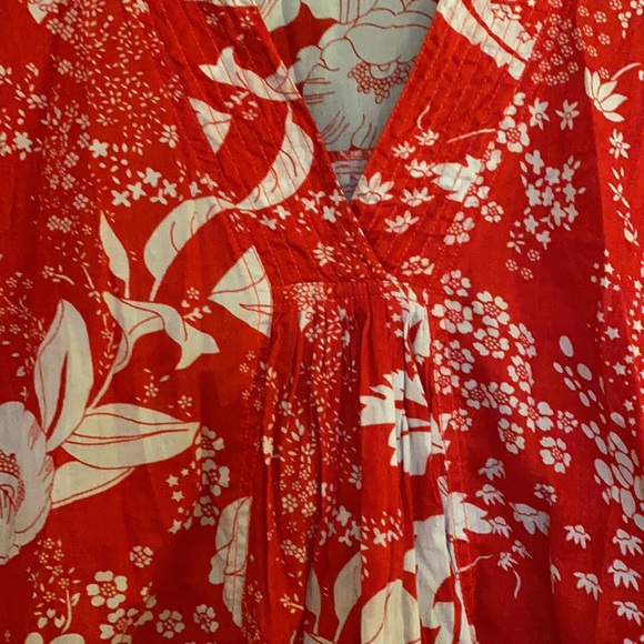 Summer top - Picture 2 of 4